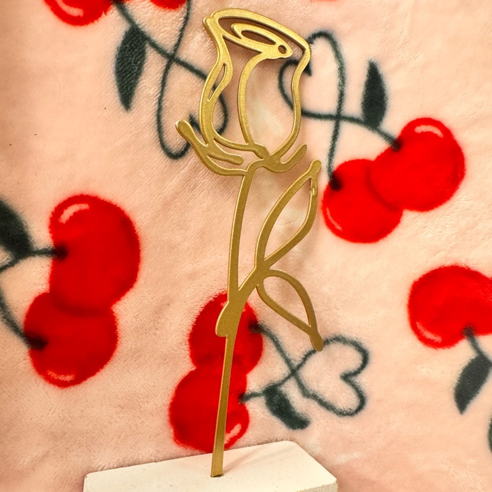 gold rose room decor